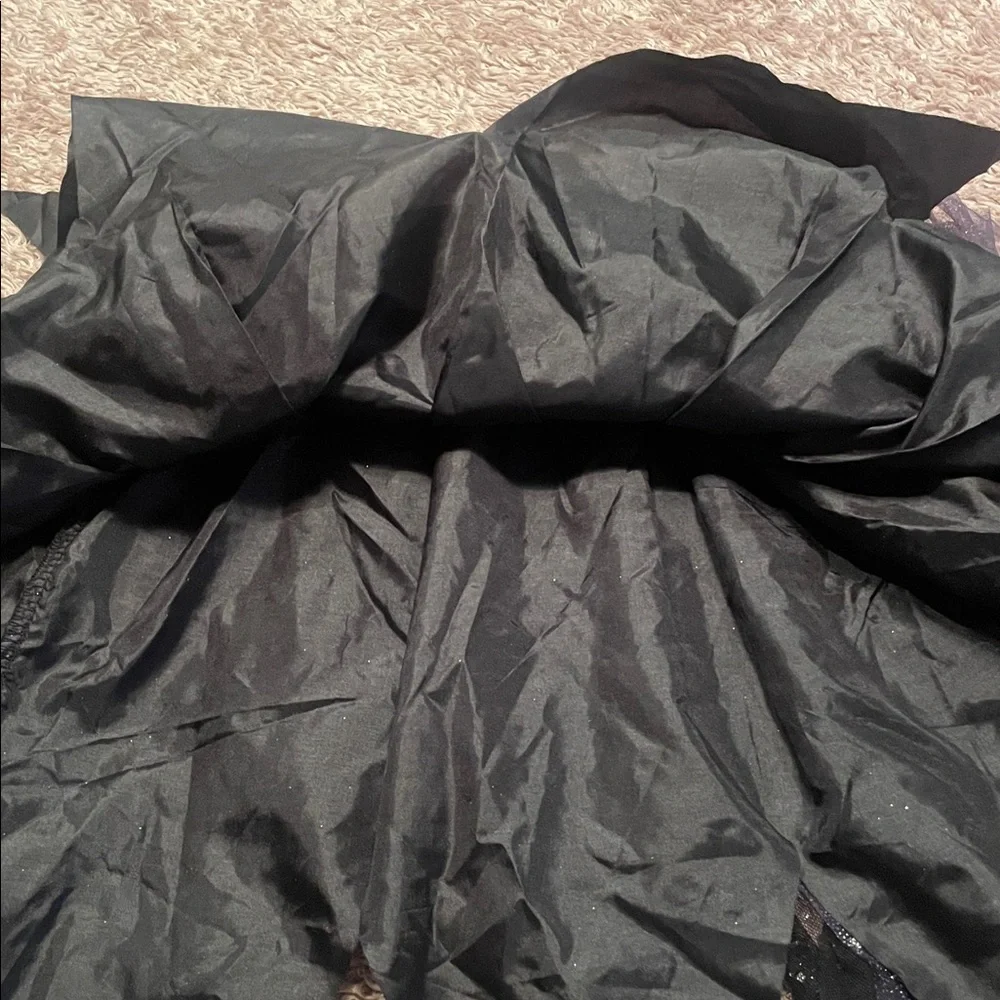 🔥4/$20 NWT Claire’s Witch Skirt - Girls